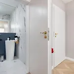 Elegant For 2 People In By Renters *