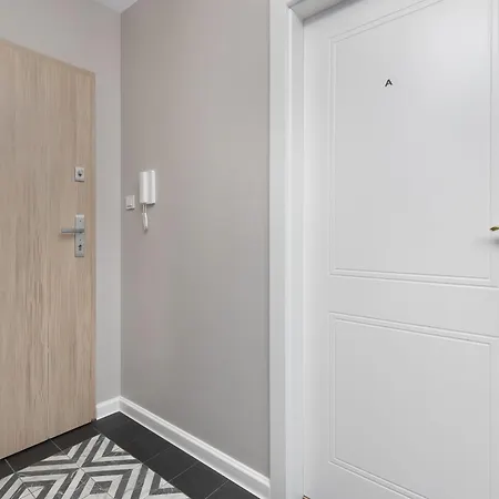 Elegant For 2 People In By Renters 公寓