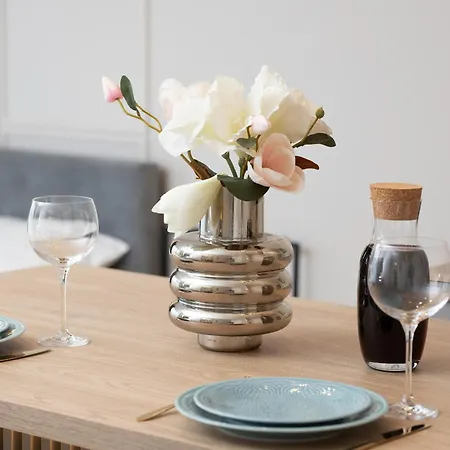 Elegant For 2 People In By Renters * Gdańsk