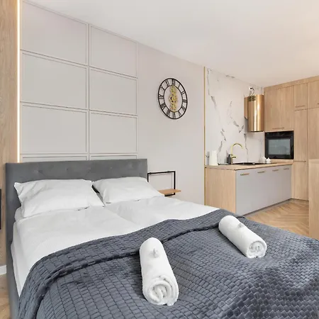 Elegant For 2 People In By Renters