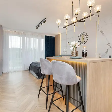 Elegant For 2 People In By Renters Apartamento